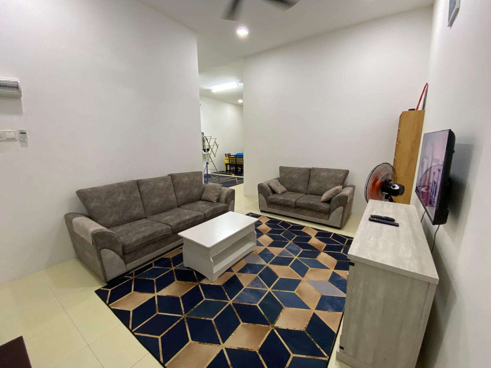 Homestay Cikgu Ahmed Batu Kikir Exteriör bild